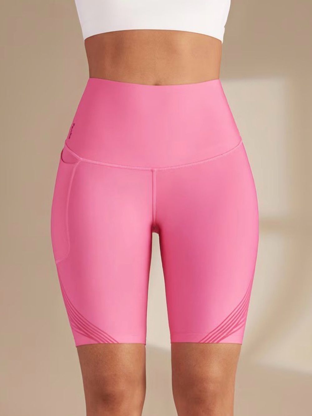 Fanka body sculpt 9” short